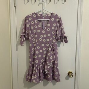 💜Cute Vintage Lavender Floral Dress